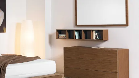 Specchiera Zen con cornice in legno di Fratelli Elli