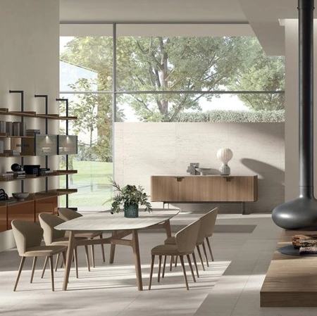 Sedia Meryl in tessuto e legno di Tomasella