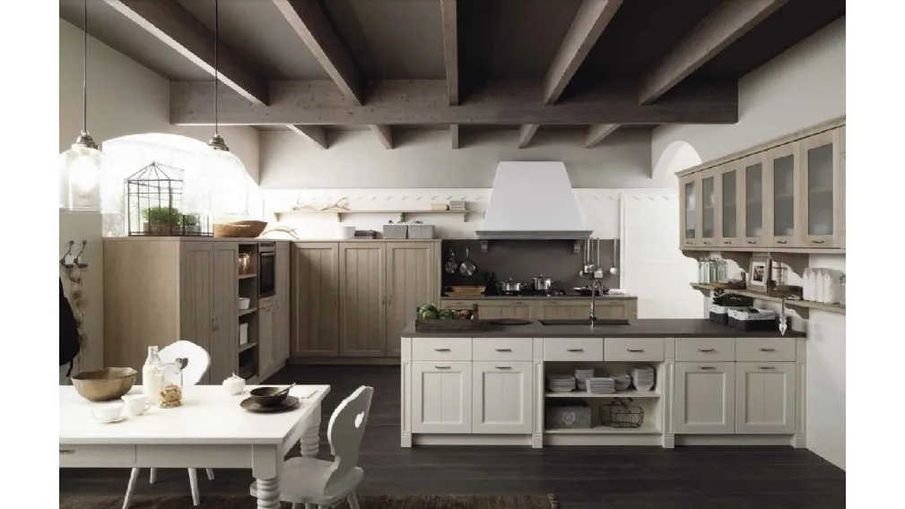 Cucina Classica con penisola in legno con finitura Neve e Nocciola con top in pietra Tabià T01 di Scandola