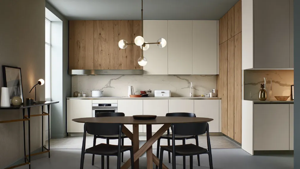 Cucina Moderna lineare Lounge in Fenix Bianco Kos e Rovere nodoso chiaro di Veneta Cucine